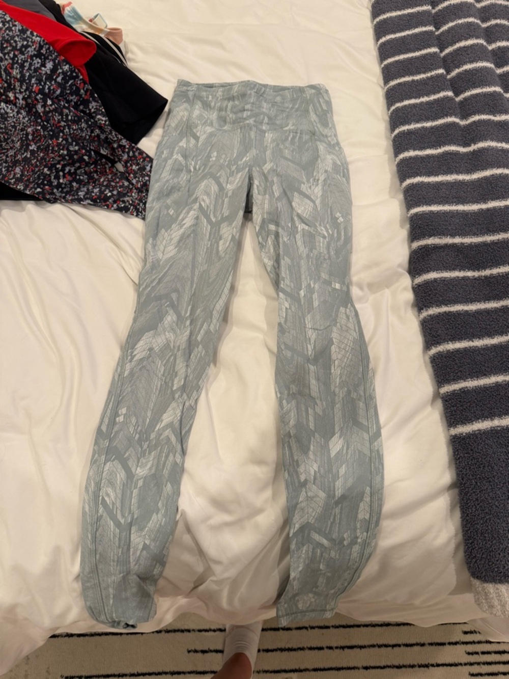 Lululemon Light blue/green Patterned Active Leggings